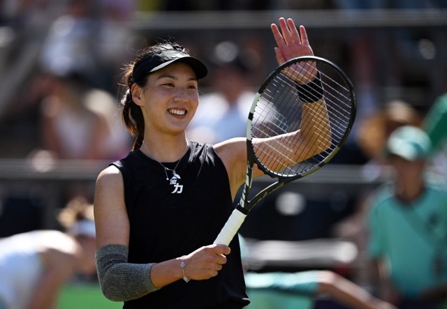 行深入采访 行深入采访