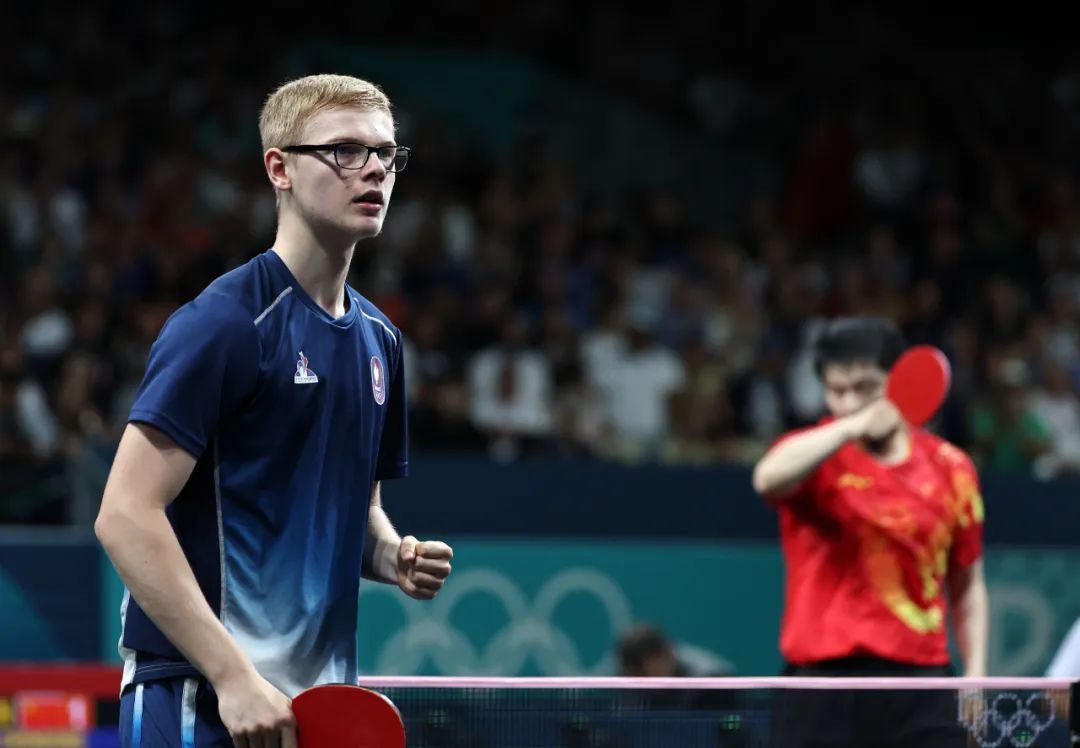 双方差距极 双方差距极