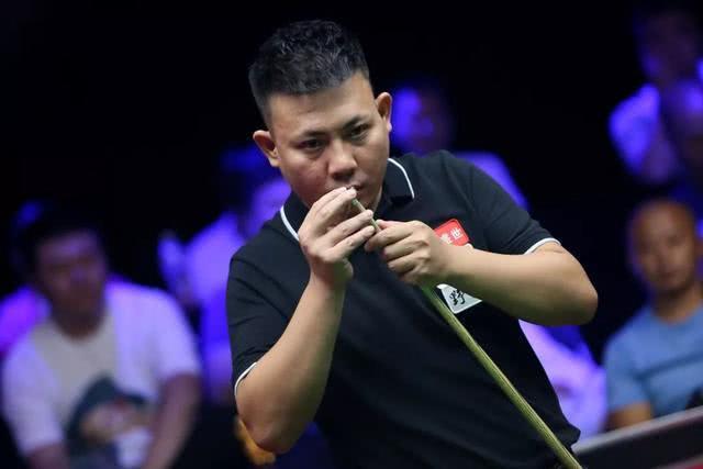 巨大慈善贡 巨大慈善贡