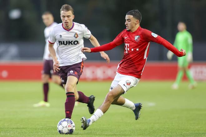 市中心的大 市中心的大