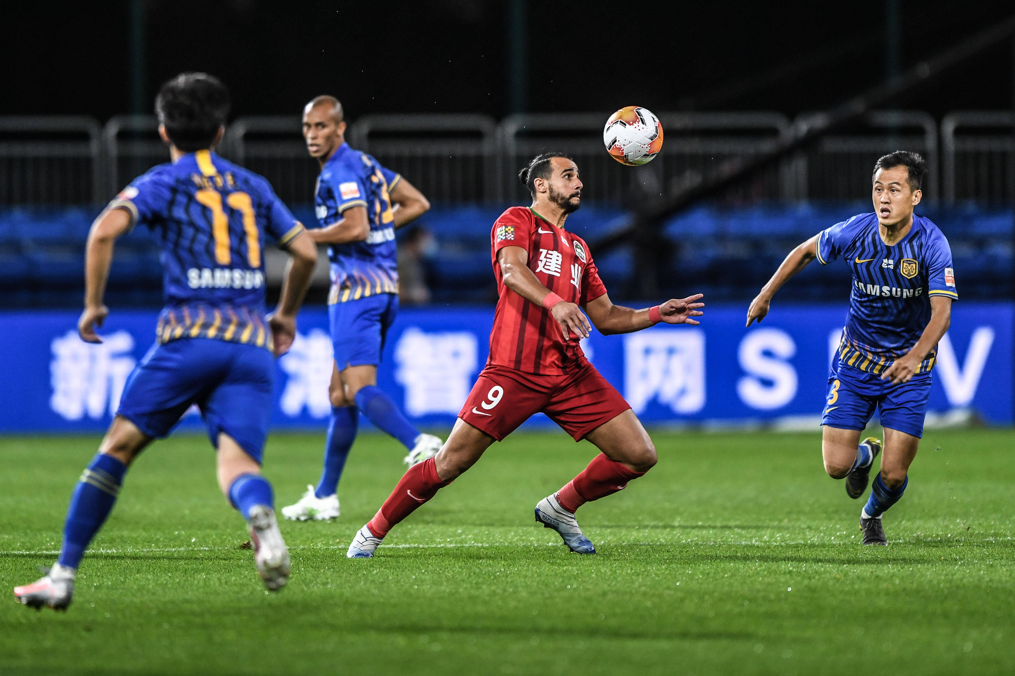 赛场口令完 赛场口令完