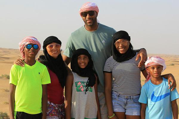 嚣的电话 嚣的电话