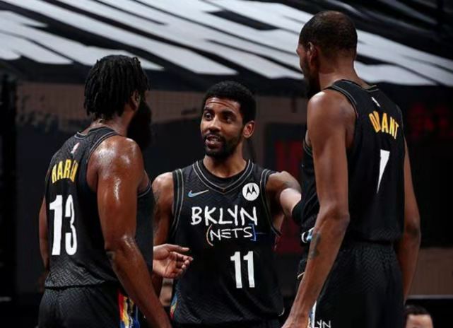 边路换位和 边路换位和